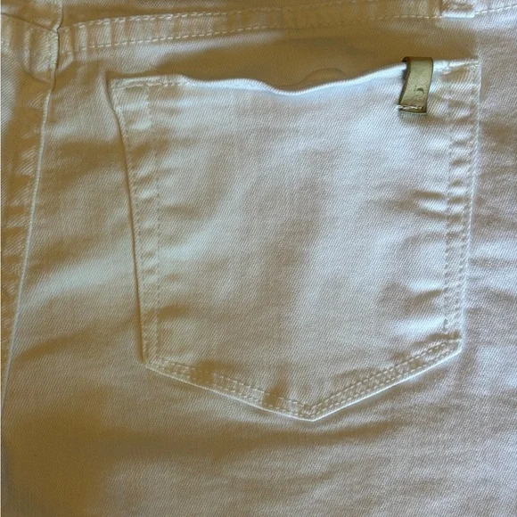 Joe’s Jeans White Shorts 25 - Picture 4 of 5